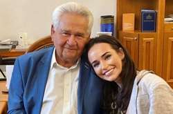  Вітольд Фокін та його онука Марія 