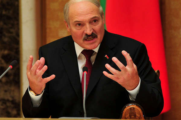 Понад 37 тисяч білорусів просять суд у Гаазі розслідувати злочини Лукашенка