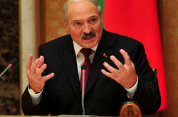 Понад 37 тисяч білорусів просять суд у Гаазі розслідувати злочини Лукашенка