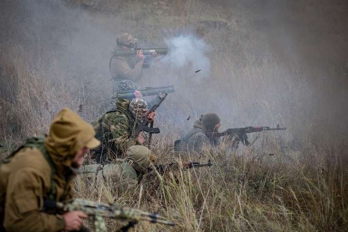 Загострення на Донбасі: минулої доби - 11 ворожих обстрілів, сьогодні - ще один