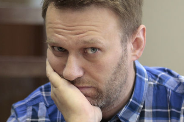 Навальний заявив, що подасть до суду на прессекретаря Путіна