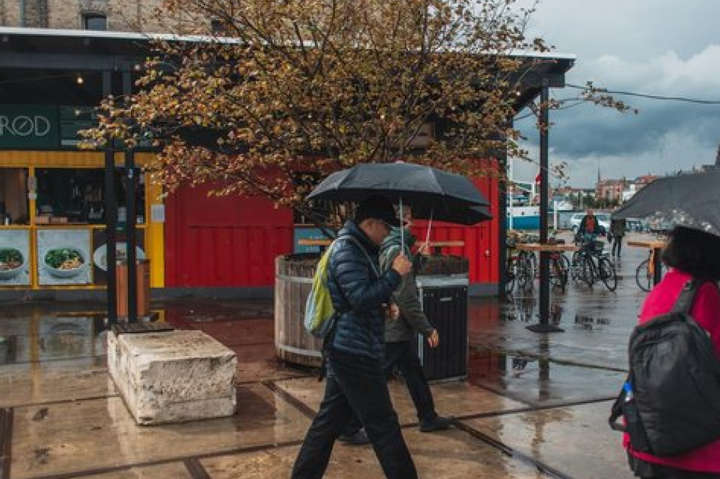 Дощі не відступають: прогноз погоди в Україні на 2 жовтня