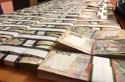  Злочинцями легалізовано кошти на загальну суму майже 120 млн грн