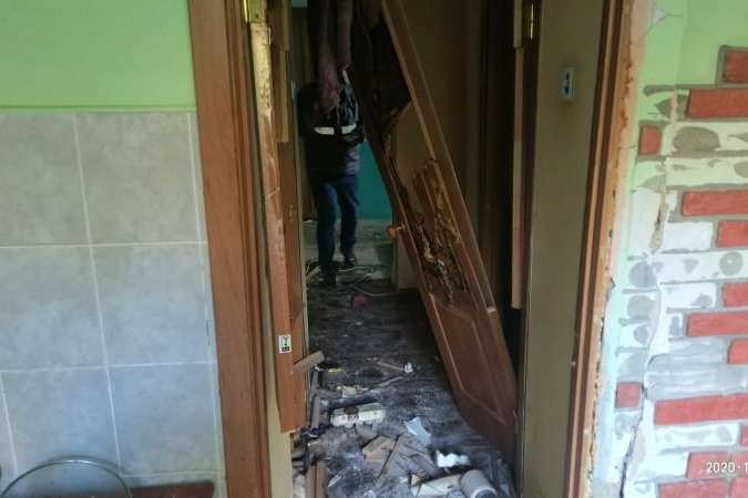 У Львові стався вибух у житловому будинку, є постраждалий