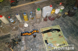 У Запоріжжі правоохоронці викрили нарколабораторію 