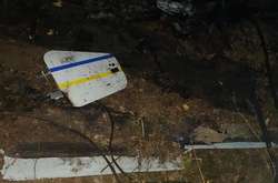 Трагедія під Києвом: з’явились фото з місця падіння мотодельтаплана 