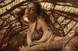 Певица Настя Каменских