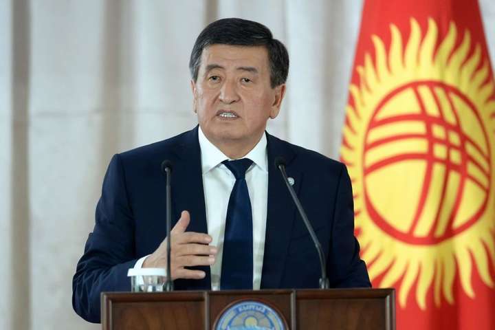 Президент Киргизстану заявив про спробу захоплення влади в країні