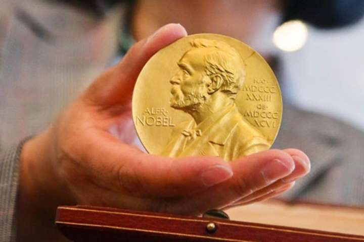 Нобелівський тиждень: сьогодні оголосять лауреата премії з фізики