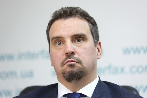 Зеленський звільнив Абромавічуса з посади гендиректора «Укроборонпрому»