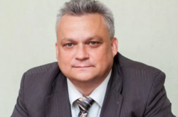 Офіційного висновку про причини смерті Володимира Коваленка поки нема, але наредодні він проходив лікування в інфекційному відділенні Боярської районної лікарні