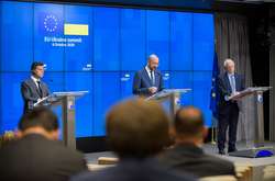 Зеленський запевнив, що безвізовому режиму з ЄС ніщо не загрожує