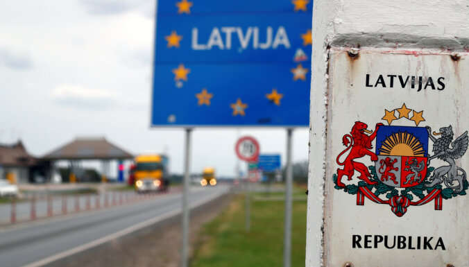 Латвія вводить електронну анкету для тих, хто в'їжджає до країни
