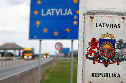 Латвія вводить електронну анкету для тих, хто в'їжджає до країни