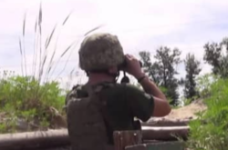 Окупанти на Донбасі стріляли поблизу Шумів