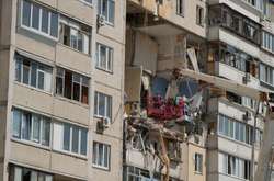 Взрыв дома на Позняках: жители обратились за помощью к президенту