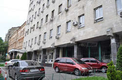 Будівля на вул. Івана Франка, 21-23 належить Укрзалізниці