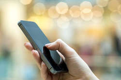 Коронавірус може прожити на екрані телефону 28 днів