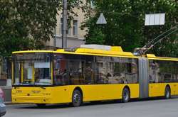 Громадський транспорт змінить маршрути через марш у центрі Києва 