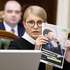Юлія Тимошенко&nbsp;вважає: якщо президенту хочеться &laquo;почути кожного&raquo;, то треба затвердити закон про референдум