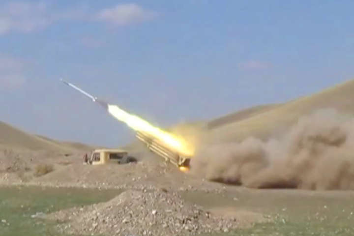 Азербайджан заявив про знищення ракетних комплексів Вірменії
