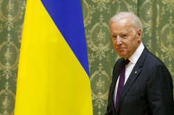 Джо Байден обіцяє допомогти боротись з корупцією в Україні