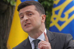 В сеть «слили» все пять вопросов Зеленского к народу 