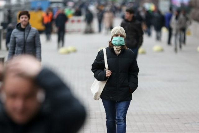 8 тисяч хворих щодня вже за тиждень. Що говорять наукові прогнози пандемії в Україні