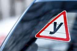 ДТП в Киеве: водитель автошколы не справился с управлением