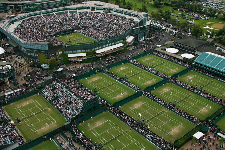 Тенісний Wimbledon у 2021 році збираються провести без глядачів