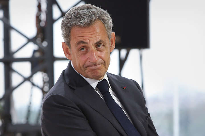 Вперше в історії Франції: Саркозі звинуватили в участі у «злочинній групі»