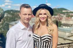 Известная украинская певица Ирина Федишин и продюсер Роман Муха