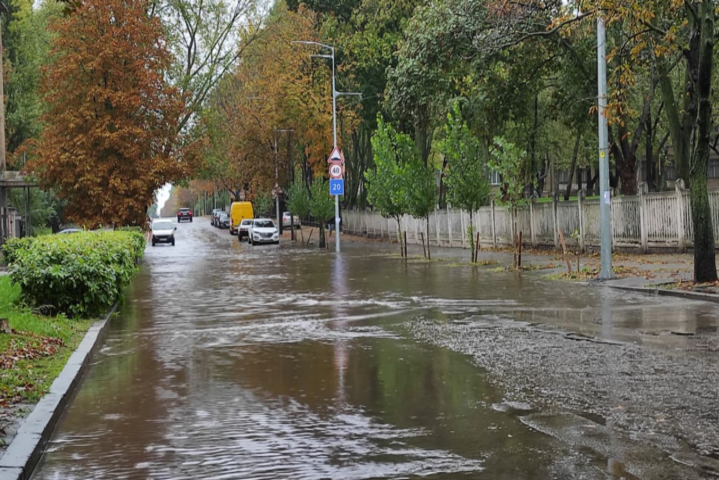 Posle Silnogo Dozhdya V Kieve Zafiksirovano Samoe Vysokoe Kachestvo Vozduha V Mire Grafika Glavkom