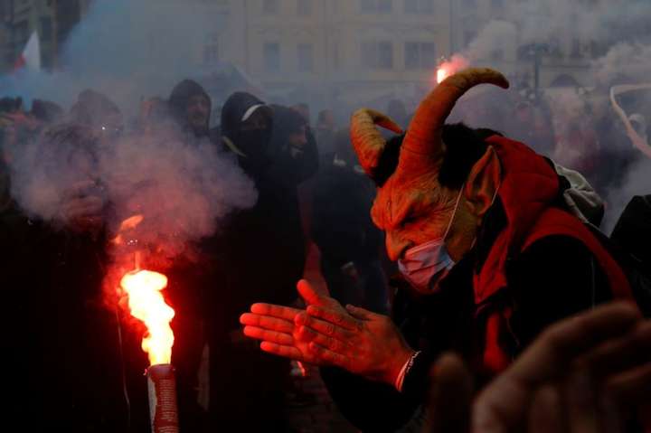 У Празі затримали понад 150 учасників акцій протесту