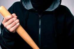 Зловмисники побили свого боржника