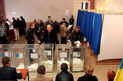 Місцеві вибори в Україні відбудуться 25 жовтня