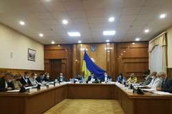 ЦВК достроково припинила повноваження всього складу Івано-Франківської обласної ТВК