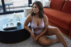 Популярная американская плюс-сайз-модель и активистка бодипозитива Эшли Грэм