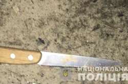 Поліція розшукує злочинця, що напав із ножем на лідера осередку партії в Обухові