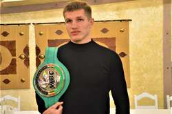 Молодий український боксер ефектним нокаутом виграв перший титульний бій у кар’єрі (відео)