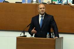 Румен Радев