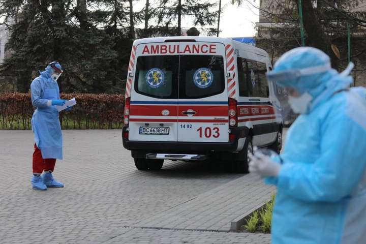 Covid-19: найбільше нових хворих виявлено на Харківщині – понад 700 