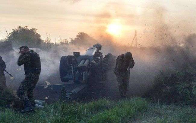 Боевики на Донбассе обстреляли позиции ВСУ: травмирован боец