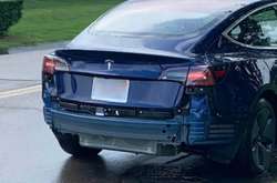 Бампери Model 3 в дощ просто відвалюються від авто