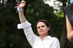 Також Тихановська пообіцяла, що в разі приходу до влади вона анулює всі штрафи