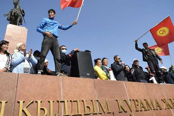ЦВК Киргизстану призначила повторні парламентські вибори