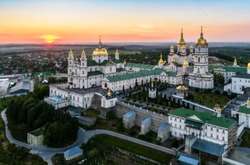 Медведчук домігся розслідування прокуратурою щодо журналістки за матеріал про Почаївську Лавру