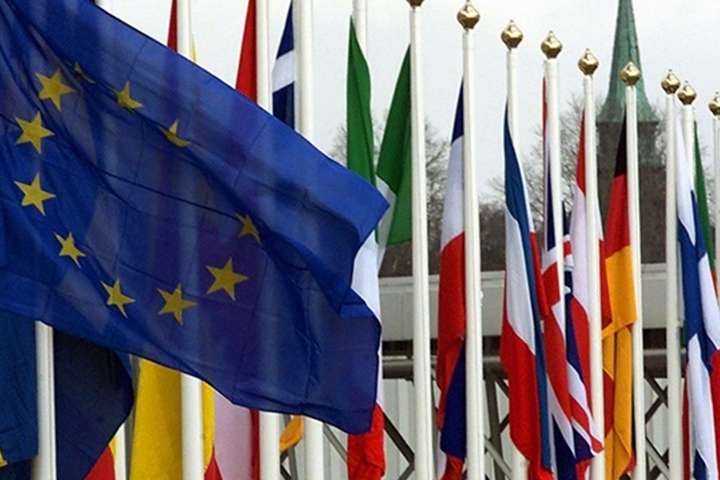 Глава Євроради скличе екстрений саміт ЄС щодо коронавірусу