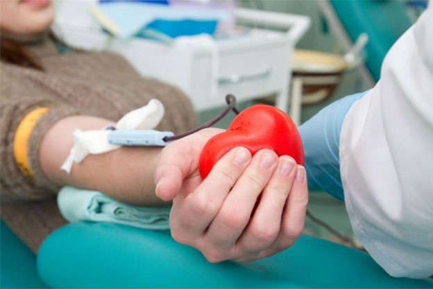 В Україні затвердили стандарти безпеки і якості донорської крові
