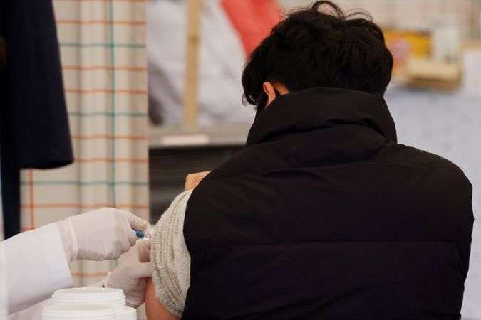 В Южной Корее паника: 13 человек умерли после прививки от гриппа